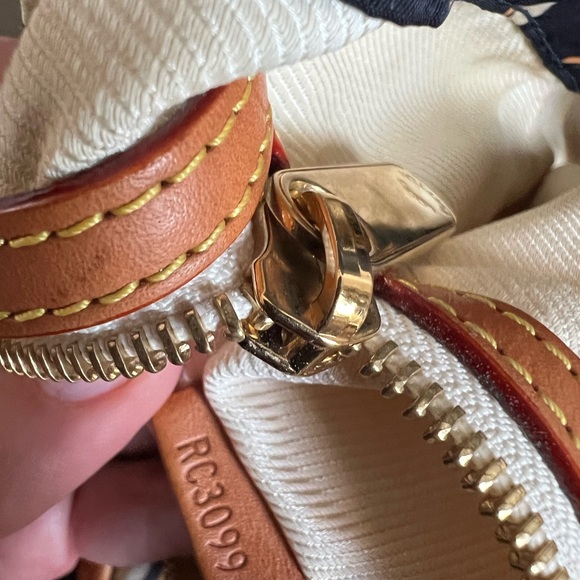 Louis Vuitton Bulles MM Cruise Marine Blue - Picture 6 of 15